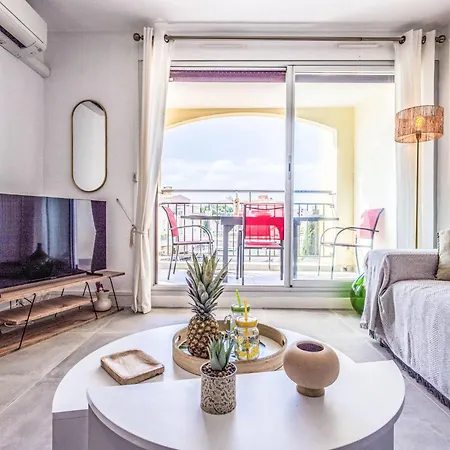 Les Pecheurs By Interhome Apartment